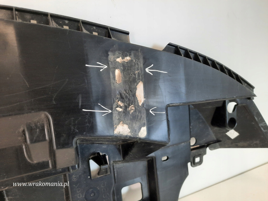 фото №6, Toyota yaris cross плита защита pod бампер перед 52618-0d180