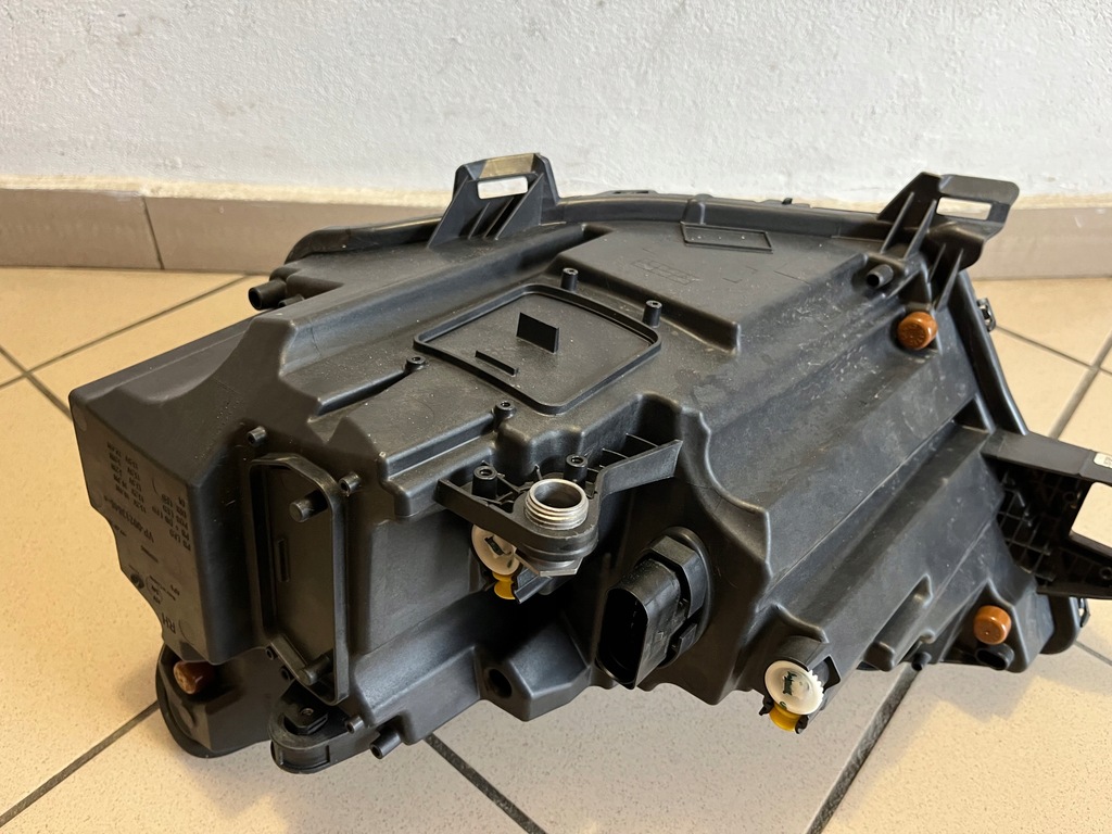 фото №12, Skoda kamiq full led лампа передня перед права