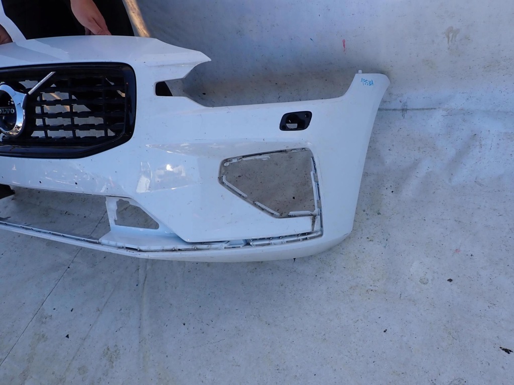 фото №10, Volvo v60 ii s60 iii r-design 18- бампер перед