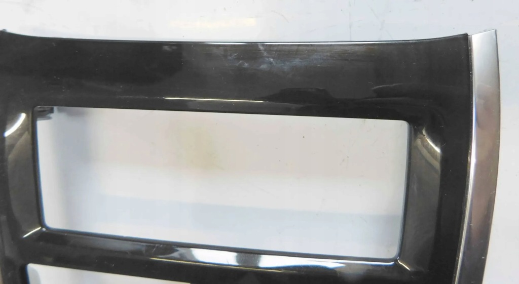 фото №2, Volvo xc90 ii 21r рамка защита консоли обдув 31403211
