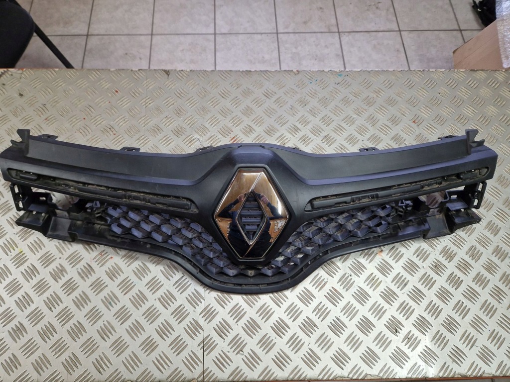 фото №1, Решітка радіатора решітка радіатора renault twingo iii 2014r-