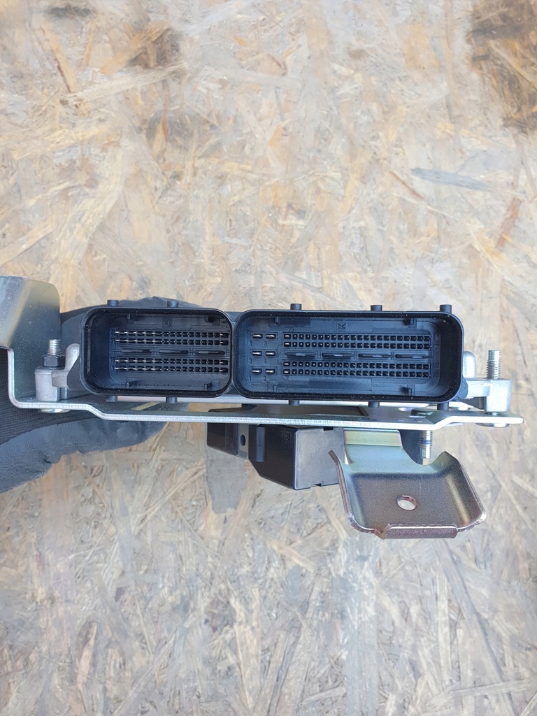 фото №4, Infiniti qx70 бортовой компьютер двигателя 237106ww0b