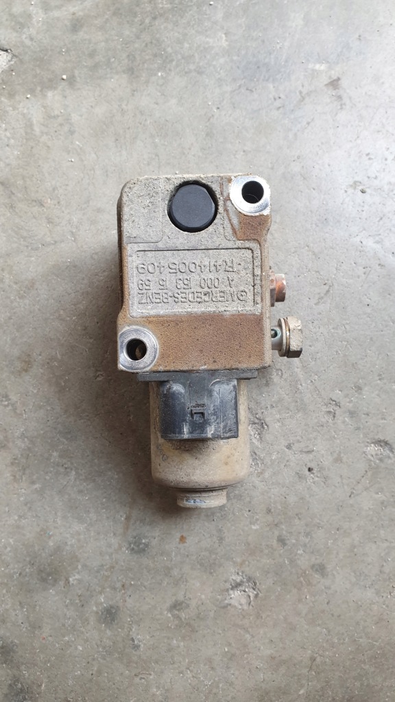 Купити Actros mp4 arocs клапан регулювання турбонагнітача 0001531559