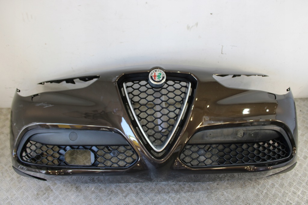 фото №1, Бампер перед передній 4x pdc омивачі alfa romeo stelvio