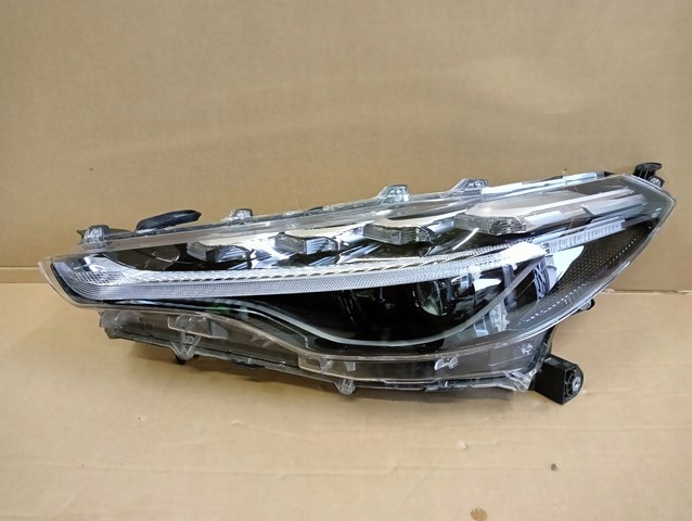 фото №1, Лампа левая левый full led toyota corolla cross 22-