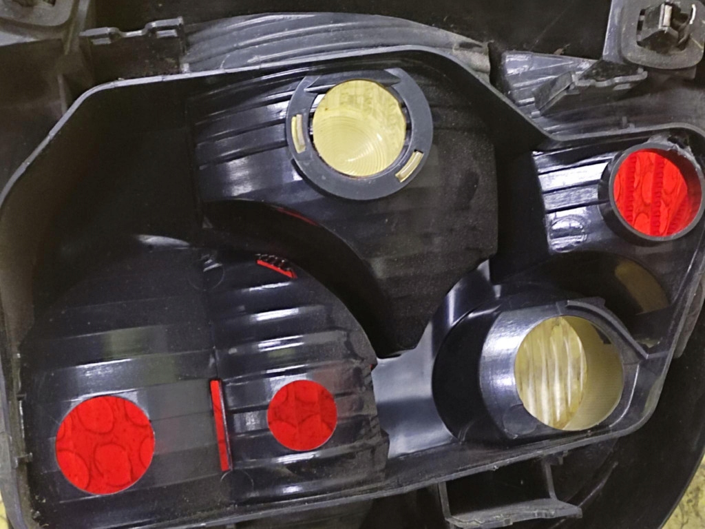 Vw polo iv фара правый  задняя 6q6945096b в Украине