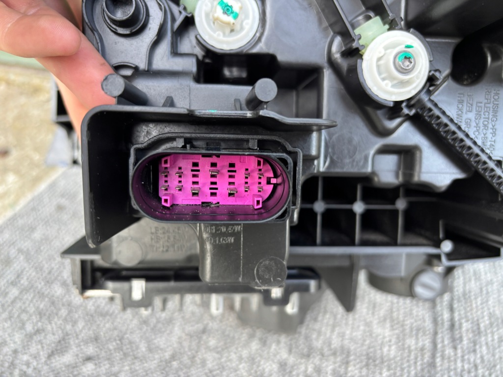 Smart #1 suv лампа правая передняя перед фара cyber sparks led в Украине