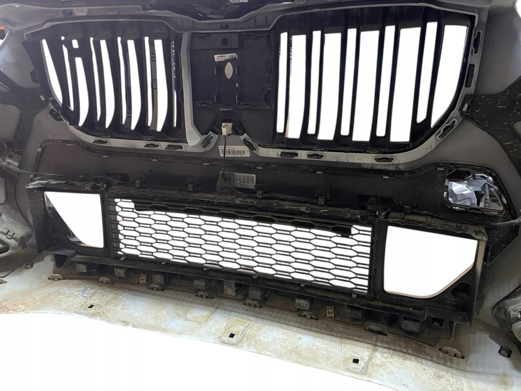 Бампер перед 6 pdc камера електропроводка комплект  bmw x1 u11 m35ix a300 в Україні