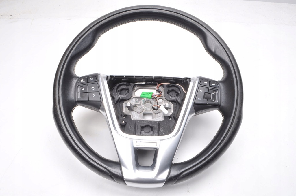 фото №1, Volvo v40 ii s60 v60 воздуховод кожаный rdesign многофункциональный