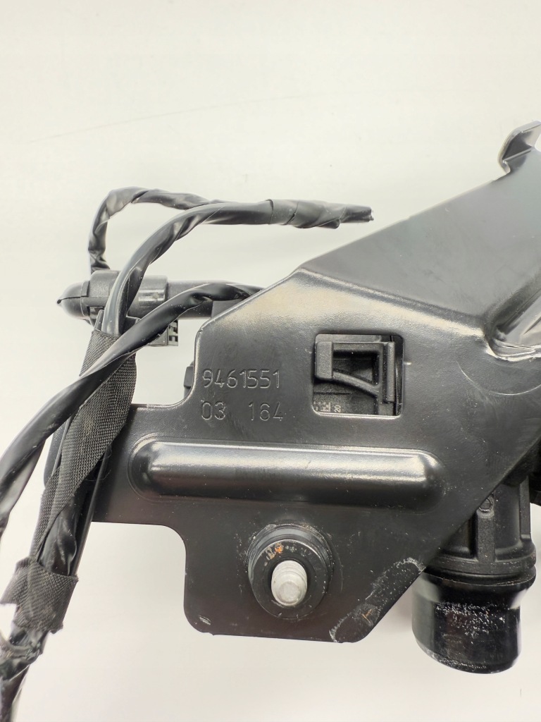 Bmw i4 g26 патрубок шланг води клапан помпа 5a37571 8475686 Київ