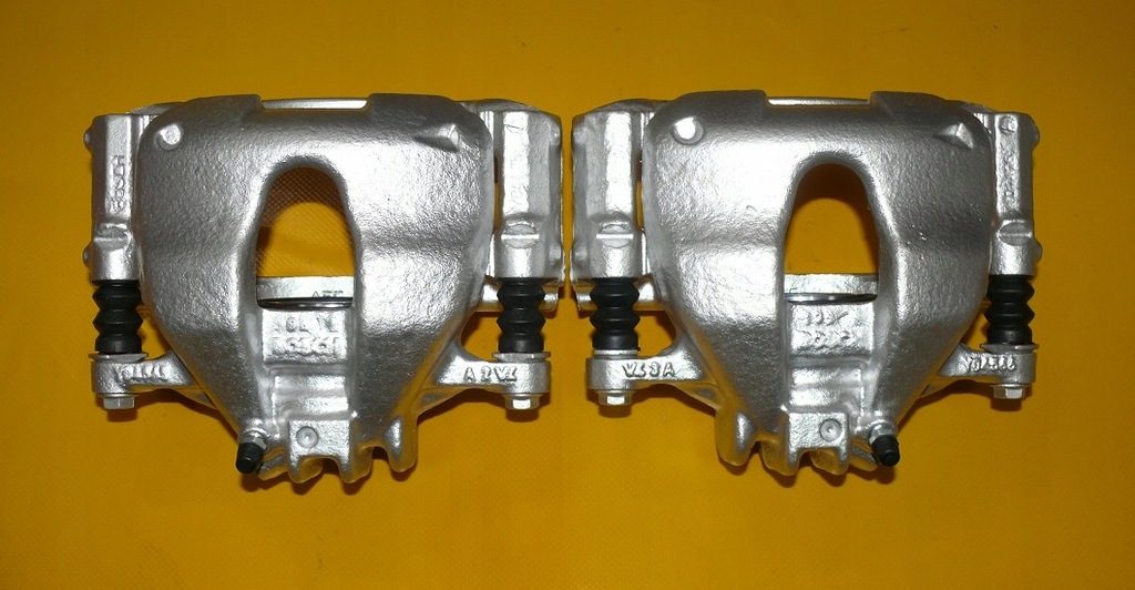 фото №9, Суппорты левый правый перед peugeot 308 i 1 t7 283/26