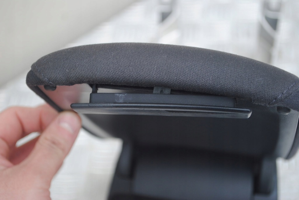 фото №4, Підлокітник тканинний soul audi a6 c6