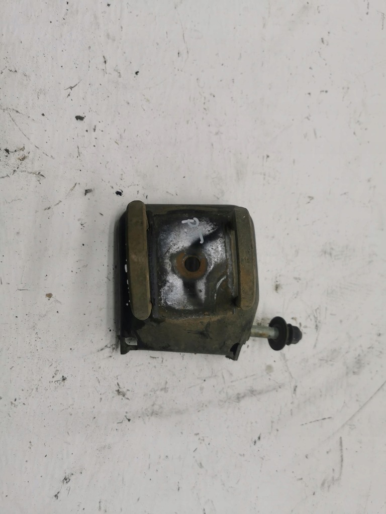 фото №1, Скоба рессора правый задняя hyundai h-1 ii lift