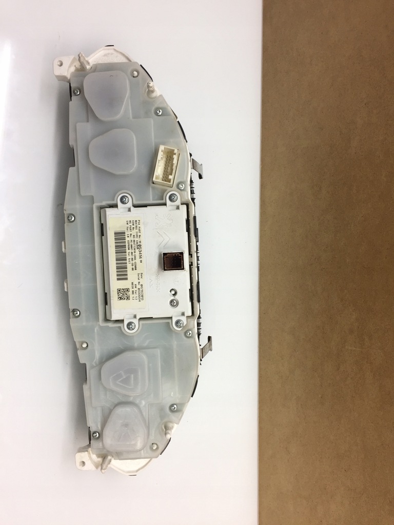 фото №5, Peugeot 2008 1.6 vti лічильник приладова панель europa