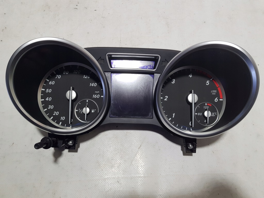 Купити Лічильник прилади mercedes ml gl w166 1669009014