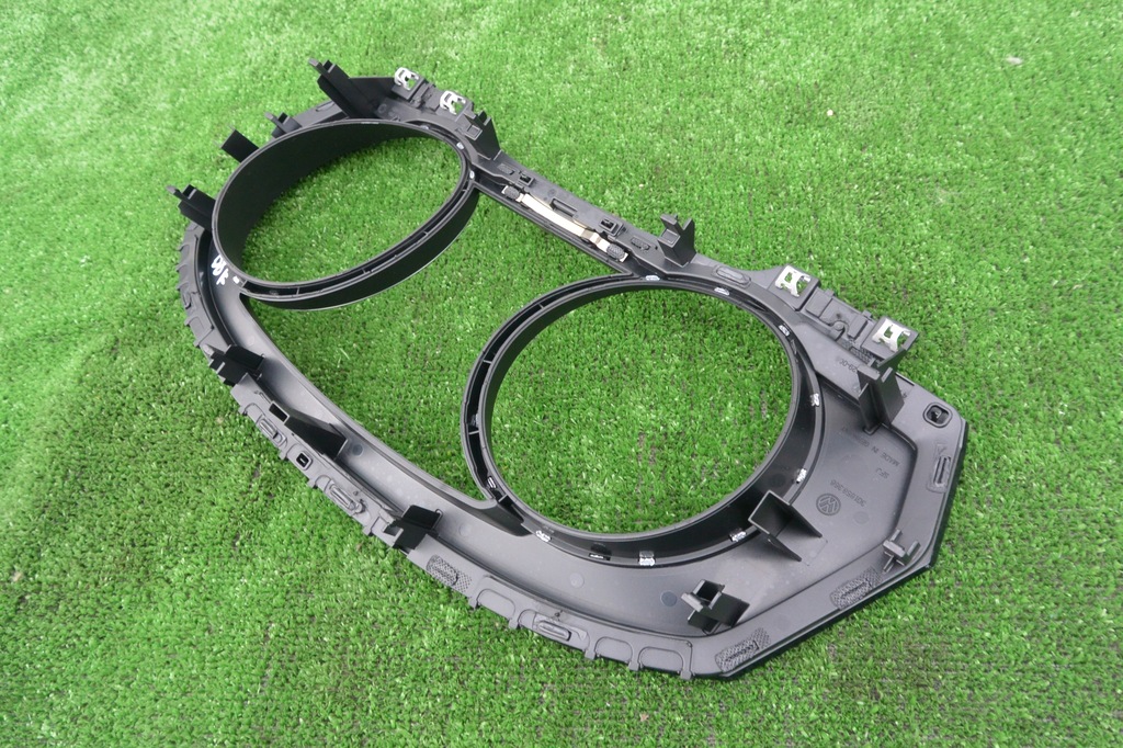 фото №8, Защита рамка корпус спидометра vw passat b8 eu