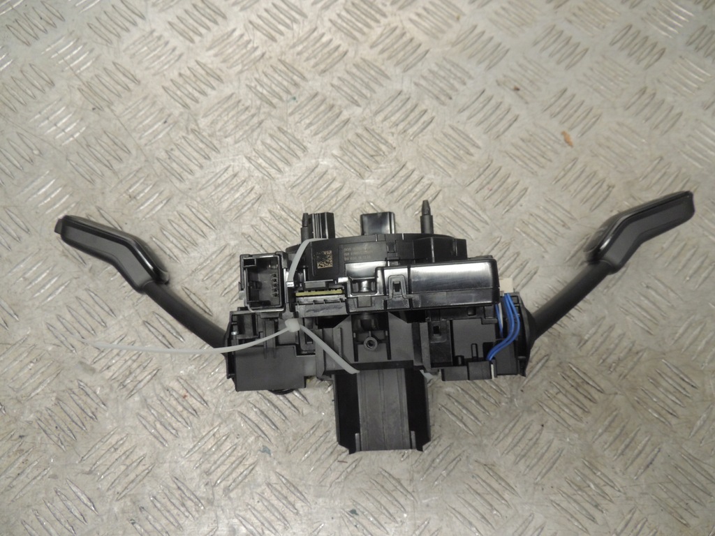 фото №7, Перемикач комбінований volkswagen оригінальний номер 5q1953507gb