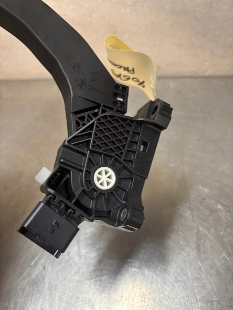 фото №4, Педаль газа expert iii 3 proace ii 2 9839353480 org