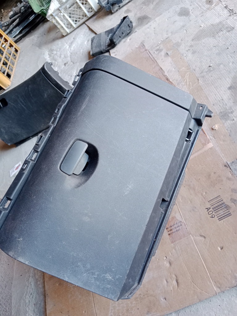 фото №1, Бардачок пассажира renault scenic iii 681080026r