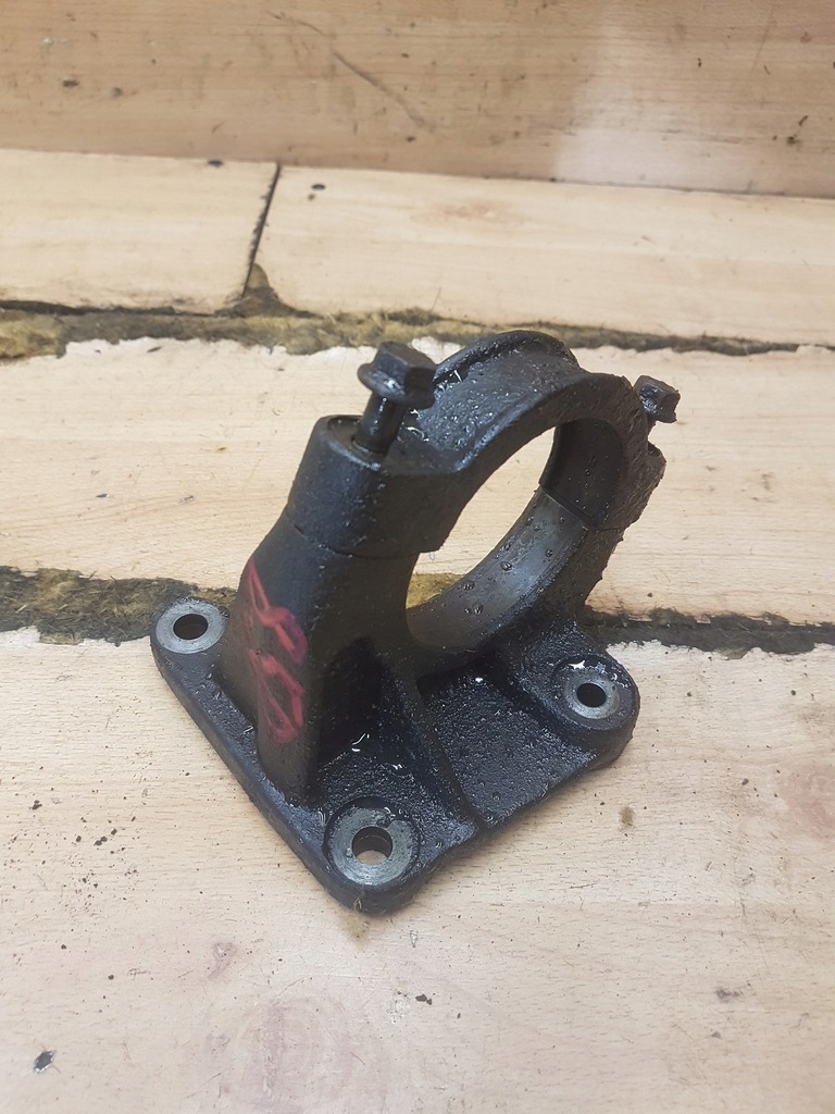 фото №1, Кронштейн підпора піввісь volvo 850 2.3t