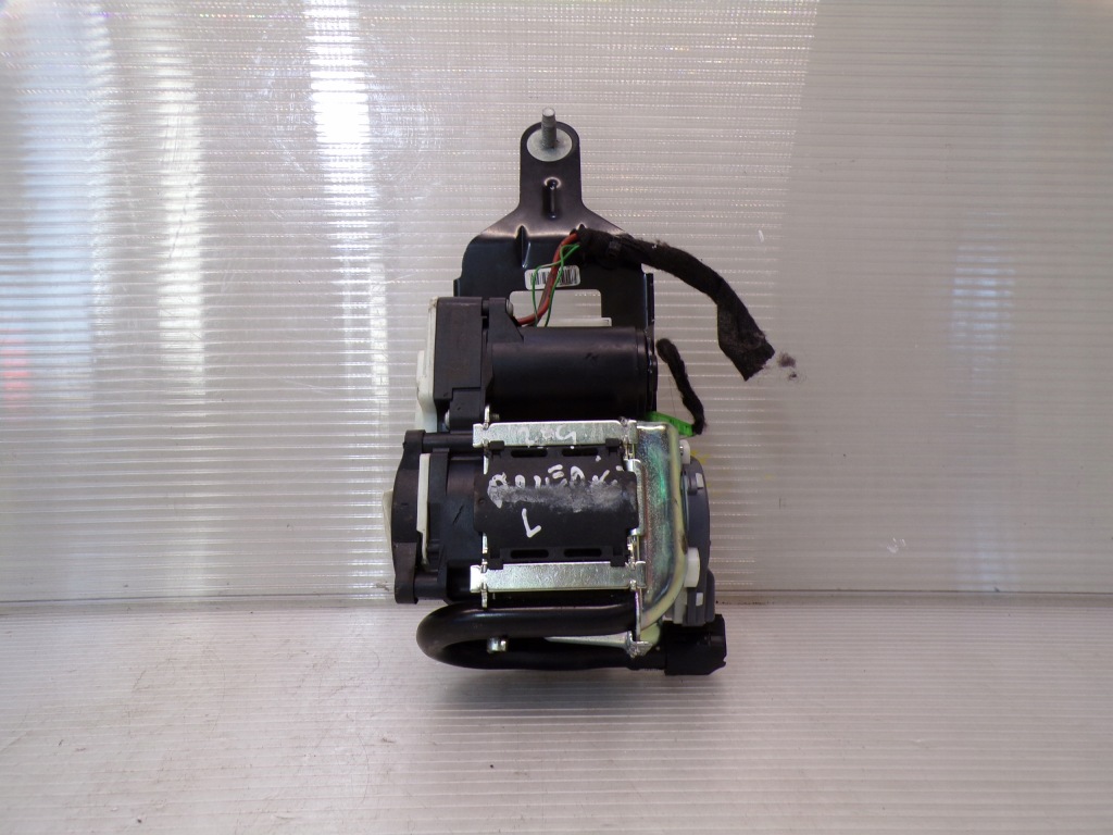 фото №1, Pas безопасности правый перед mercedes w212 621933200b