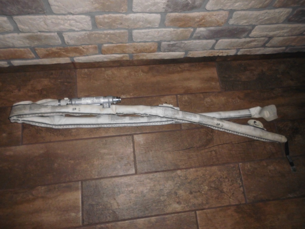 фото №1, Mercedes glk w204 шторка безпеки права сторона