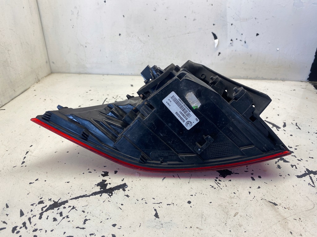 фото №10, Vw golf vii hb лампа правый задняя led 5g0945208