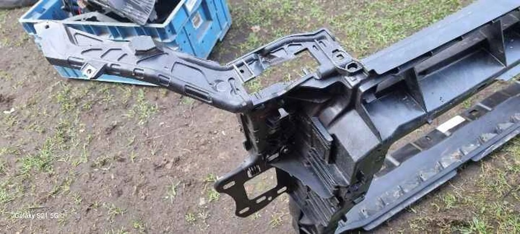 фото №12, Pas передний перед усилитель audi q3 f3 83a 805 594