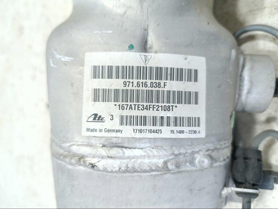 Амортизатор пневматический porsche panamera 2018 с передний po правой 971616038 Цена