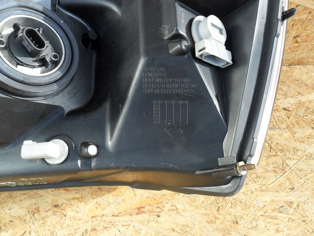 фото №12, Dodge ram 2006- фара правый