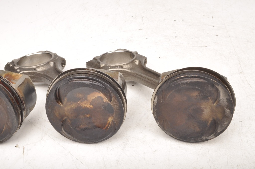 фото №8, Audi a4 b9 2.0 tfsi 16v 190km поршень з шатун