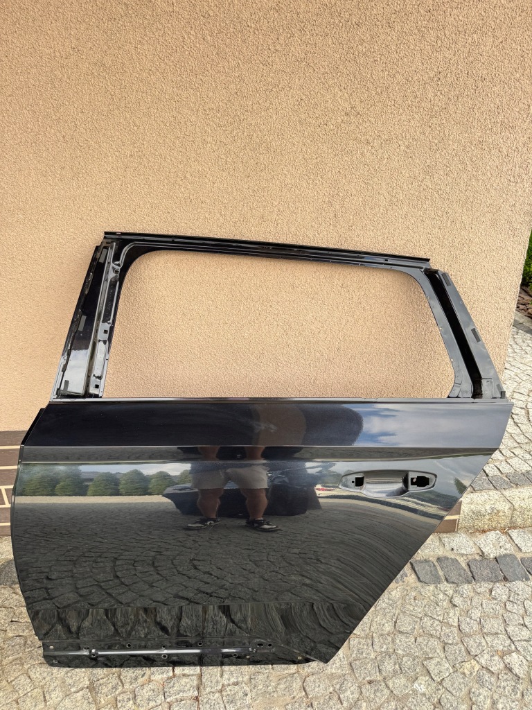 фото №1, Дверь задняя задние левая skoda superb iii 3 kombi
