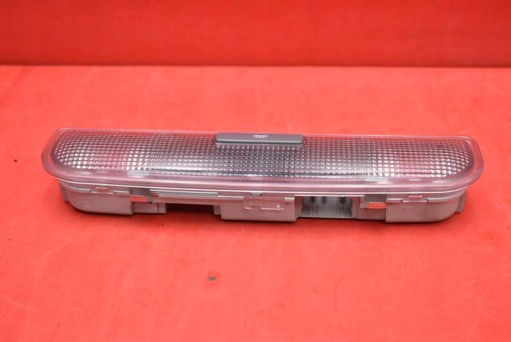 фото №5, Лампа освещение салона задняя 8p0947111a audi a3 8p 04-08