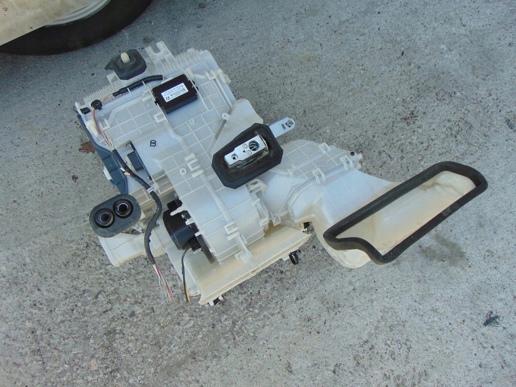 фото №5, Отопитель комплектная toyota iq climatronic europa