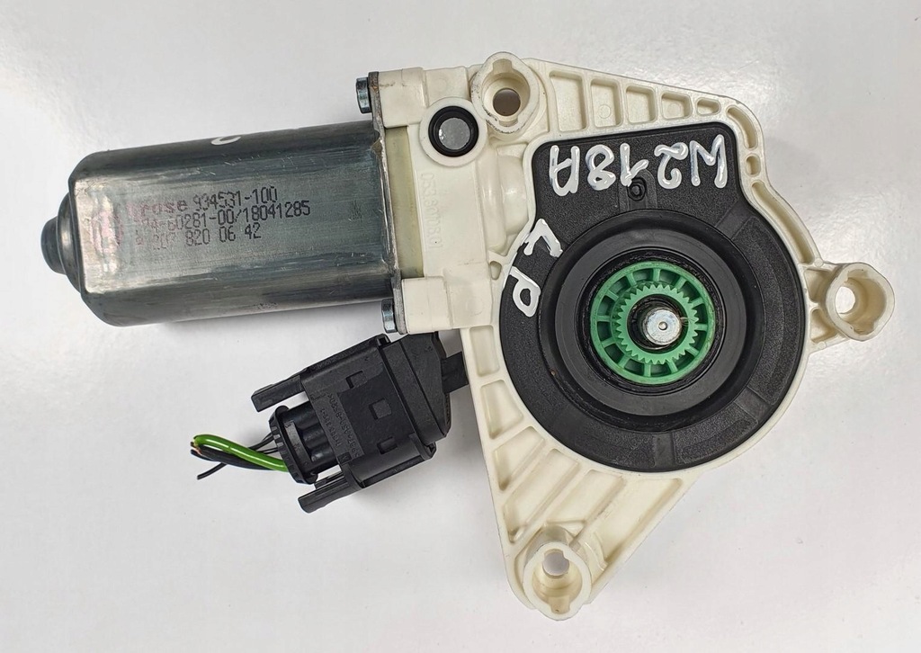 фото №1, Моторчик стекло левый перед mercedes cls w218