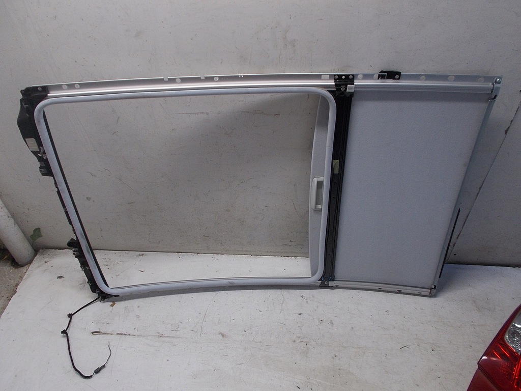 фото №1, Peugeot 208 шторка каркас панорами