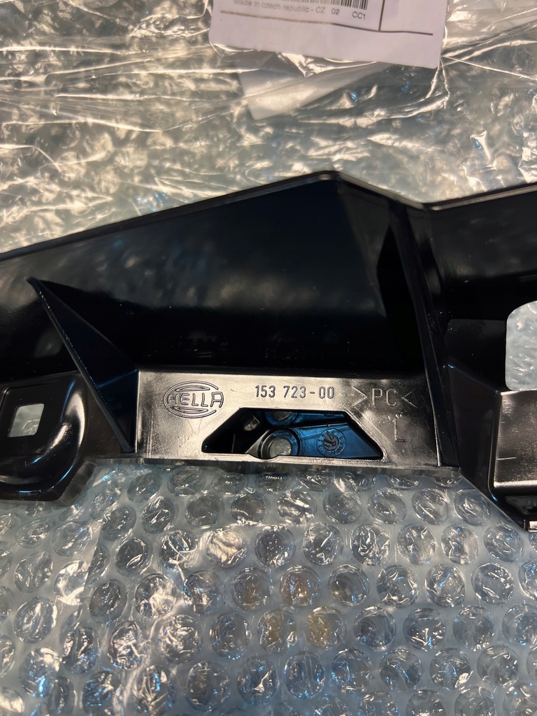 фото №6, Bmw e39 lci напрямна лівий кронштейн лампи 63126904043