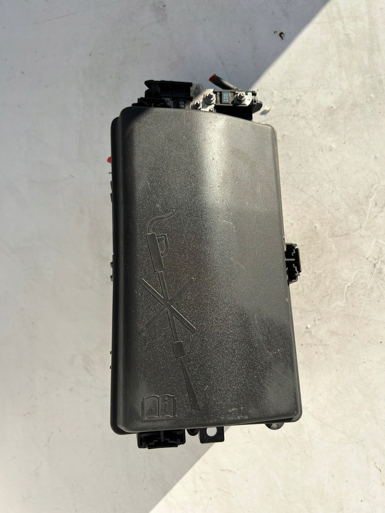 фото №1, Коробка предохранителей ibs opel insignia 22933570 a3r