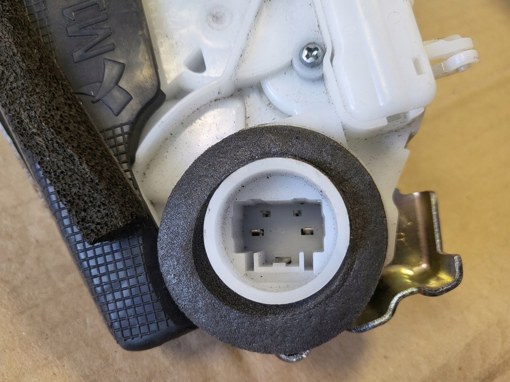 фото №8, Замок двері toyota prius 09-12 перед задня правий lub лівий