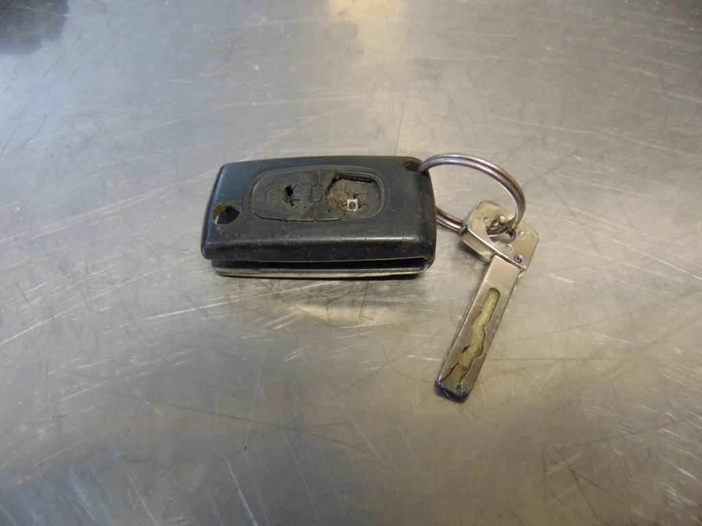 фото №9, Peugeot 207 набір стартовий бортовий комп'ютер імобілайзер ключ замок запалювання 0261s04009