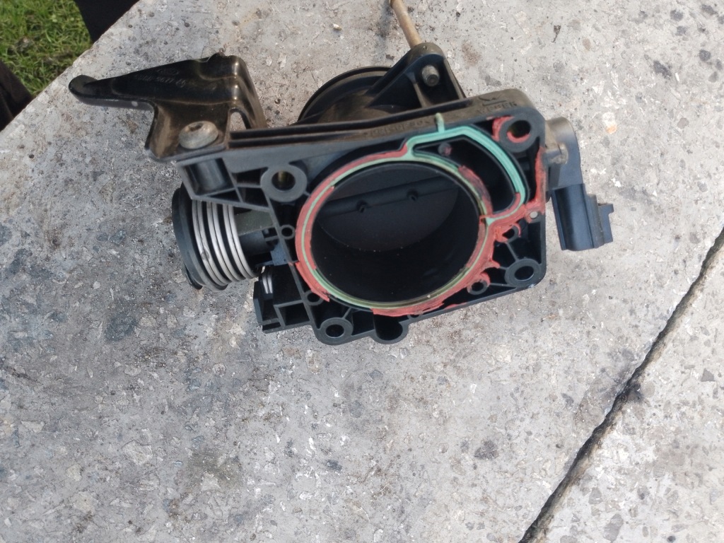 Купити Cougar 2.0 16v дросельна заслінка