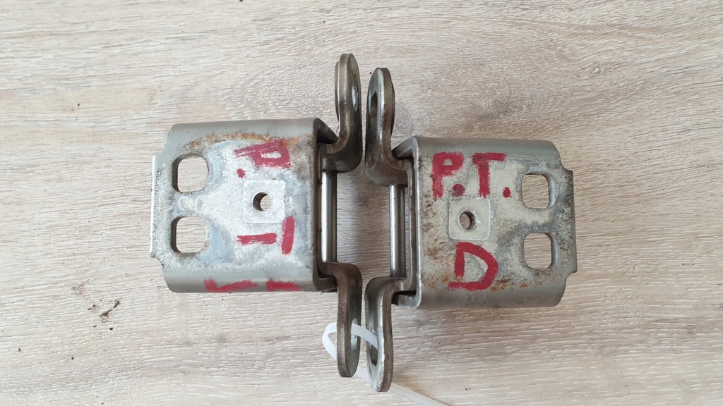 фото №1, Петлі двері jeep cherokee liberty kj задня праве