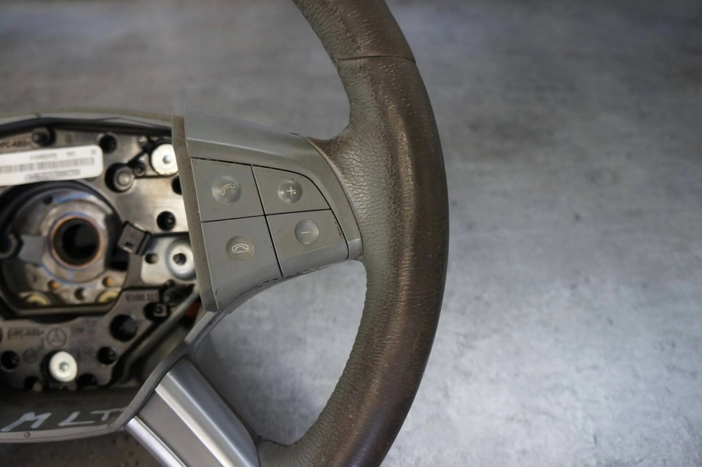 фото №11, Воздуховод кожаный кожа мультифункция mercedes ml w164 r w251