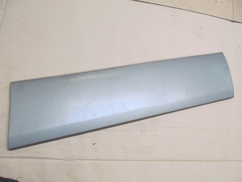 фото №1, Mercedes w124 84-96 молдинг дверь правый перед c308