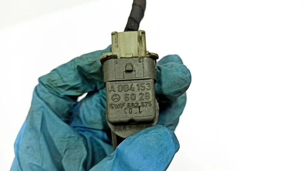 Купить Датчик положение вала распределительного вала mercedes-benz e w212 a0041536028