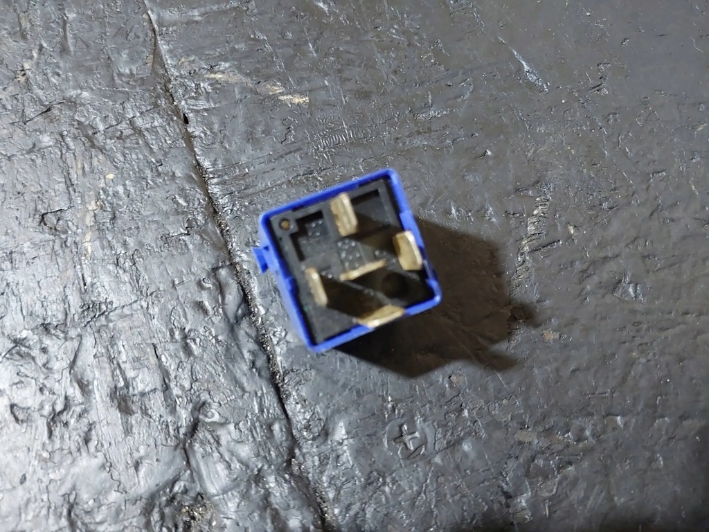 фото №7, Реле bmw 8364582 61368364582