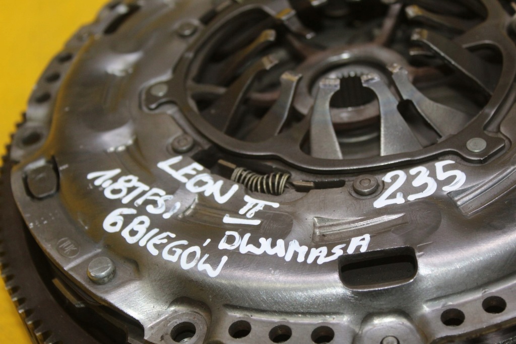 фото №16, Зчеплення двомасовий диск притиск seat leon ii 6 передач 1.8 tfsi 06j105266k