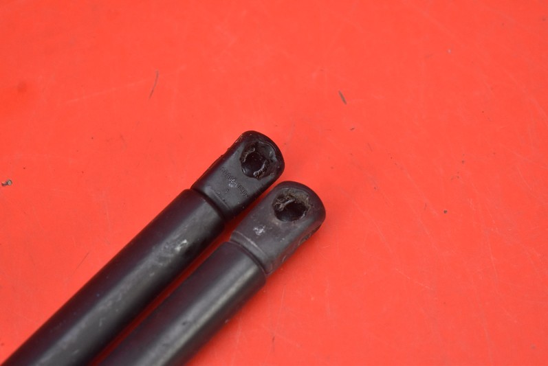 фото №6, Привід амортизатори кришки 95472696 chevrolet cruze 5d hb lift 08-16