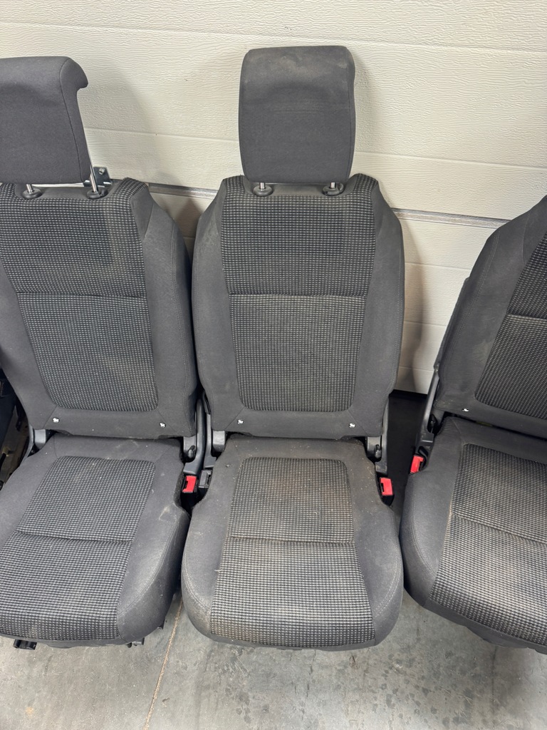 фото №7, Peugeot 5008 i сиденья обшивки подлокотник комплект