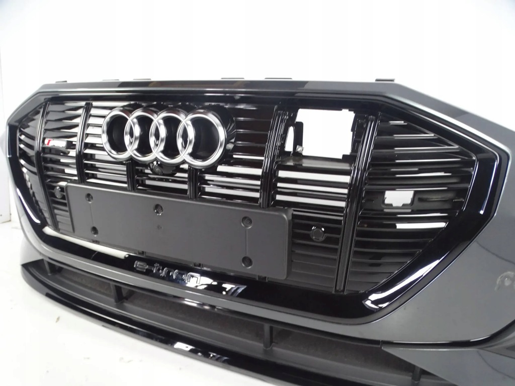 фото №6, Бампер перед передній audi e-tron 4ke s-line